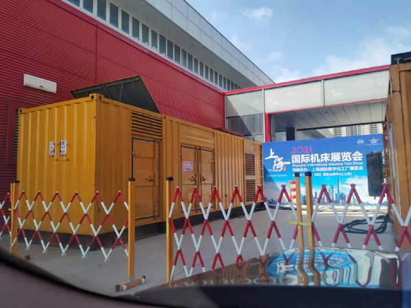 咸阳发电车出租-发电机无电压或电压太低怎么办？